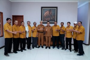 Wali Kota Batu, Nurochman Bahas Peningkatan Kualitas Atlet dan Evaluasi Porprov Bersama KONI Kota Batu