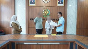 Kejari Batu Fasilitasi Perdamaian Rumah Tangga Pasutri Warga Sisir yang Tengah Berkonflik