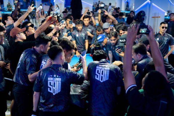 64 Selebriti Indonesia Meriahkan Ajang Biliar Bergengsi di Jakarta Selatan