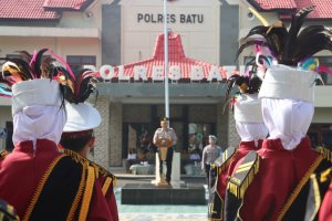 Kapolres Batu, AKBP Dr. Aris Purwanto Kukuhkan Polisi Cilik, Siap Berkompetisi di Tingkat Provinsi