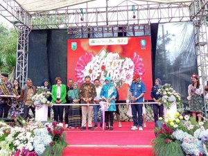 Berlangsung Sukses dan Meriah, Specta Flora Festival 2025 ke-2 Digelar di Baloga, Dongkrak Perekonomian Petani Bunga