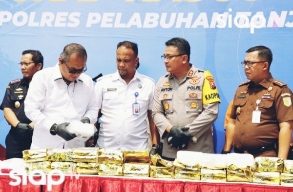 Polres Tanjung Perak Musnahkan Barang Bukti Puluhan Kilogram Narkoba