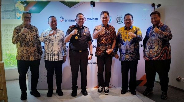 Kajati Bali Menjadi Narasumber Dalam Giat Focus Group Discussion