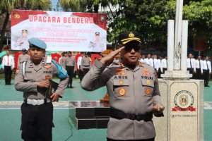 Pimpin Upacara Hari Kesadaran Nasional, Kapolres Batu AKBP Aries Tekankan Pelayanan Sepenuh Hati dan Respons Cepat