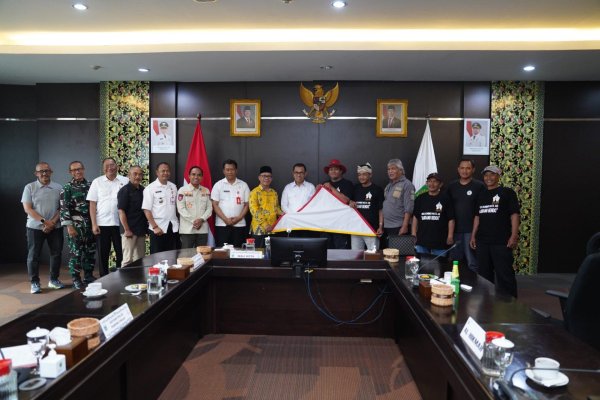 Pemerintah Kota Batu Fasilitasi Kesepakatan Pengelolaan Sumber Air Warga Masyarakat Desa Giripurno, bersama Yayasan Al-Hikmah