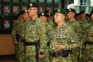 Pangdivif 2 Kostrad Pimpin Upacara Serah Terima Jabatan Dandenhub Divif 2 Kostrad dan Tradisi Laporan Korps Pamen Divif 2 Kostrad