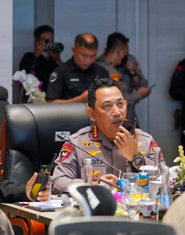 Kapolri Tinjau Command Center, Memastikan Pengamanan KTT G-20