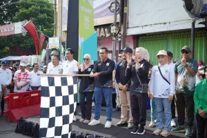 Usung Tema “Generasi Sehat, Masa Depan Hebat”, Peringati HKN ke-61, Pemkot Batu Gelar Mlaku Bareng Sedoyo Sehat dan Bazar Sehat