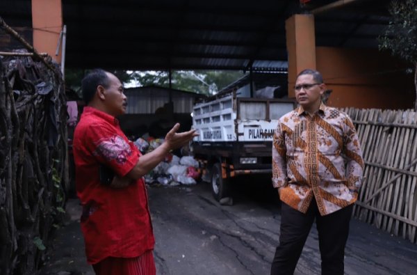 Pantau Penanganan Sampah Pj Aries : Harus Ada Penambahan Alat Pengelolaan Sampah