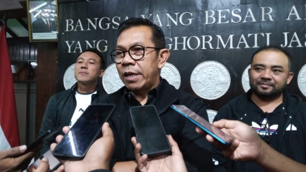 Wali Kota Batu, Nurochman Bersama Wawali dan Kadiskoperindag Berkomitmen Menghidupkan Kembali Pasar Induk Among Tani