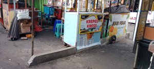 Dugaan Pungli dan Jual Beli Lapak Pedagang Alun-Alun Batu Mengerucut ke Oknum Ketua Paguyuban, Lapak PKL Dicor Permanen, Oknum ASN Terlibat?