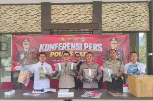 Satresnarkoba Polres Batu Berhasil Ungkap Kasus Peredaran Ganja Sebanyak 5 Kilogram Rp 25 Juta, Pelaku Warga Pujon